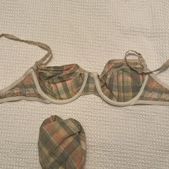 Vintage Victoria’s Secret Gold Tag cotton plaid bra and panty set.  Size 36C & L - Picture 5 of 7